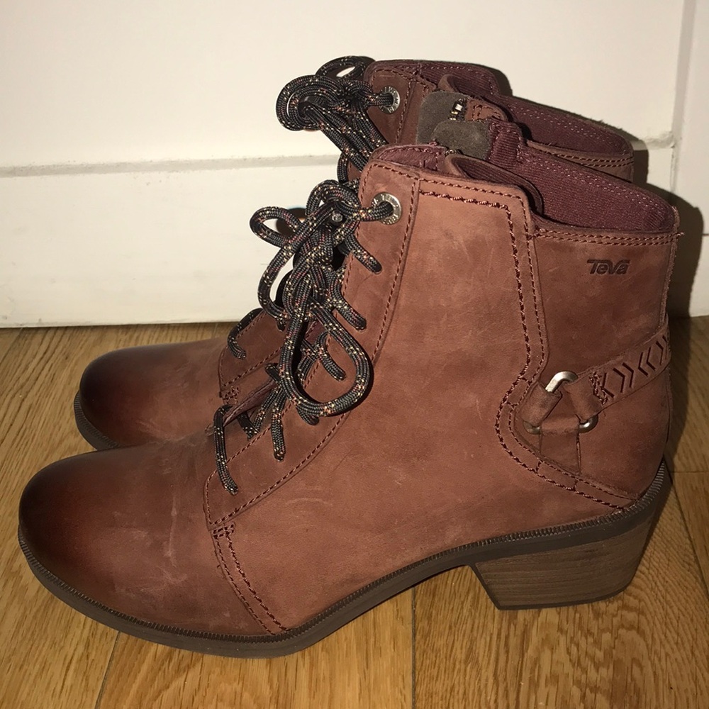 Burgundy waterproof leather boots
